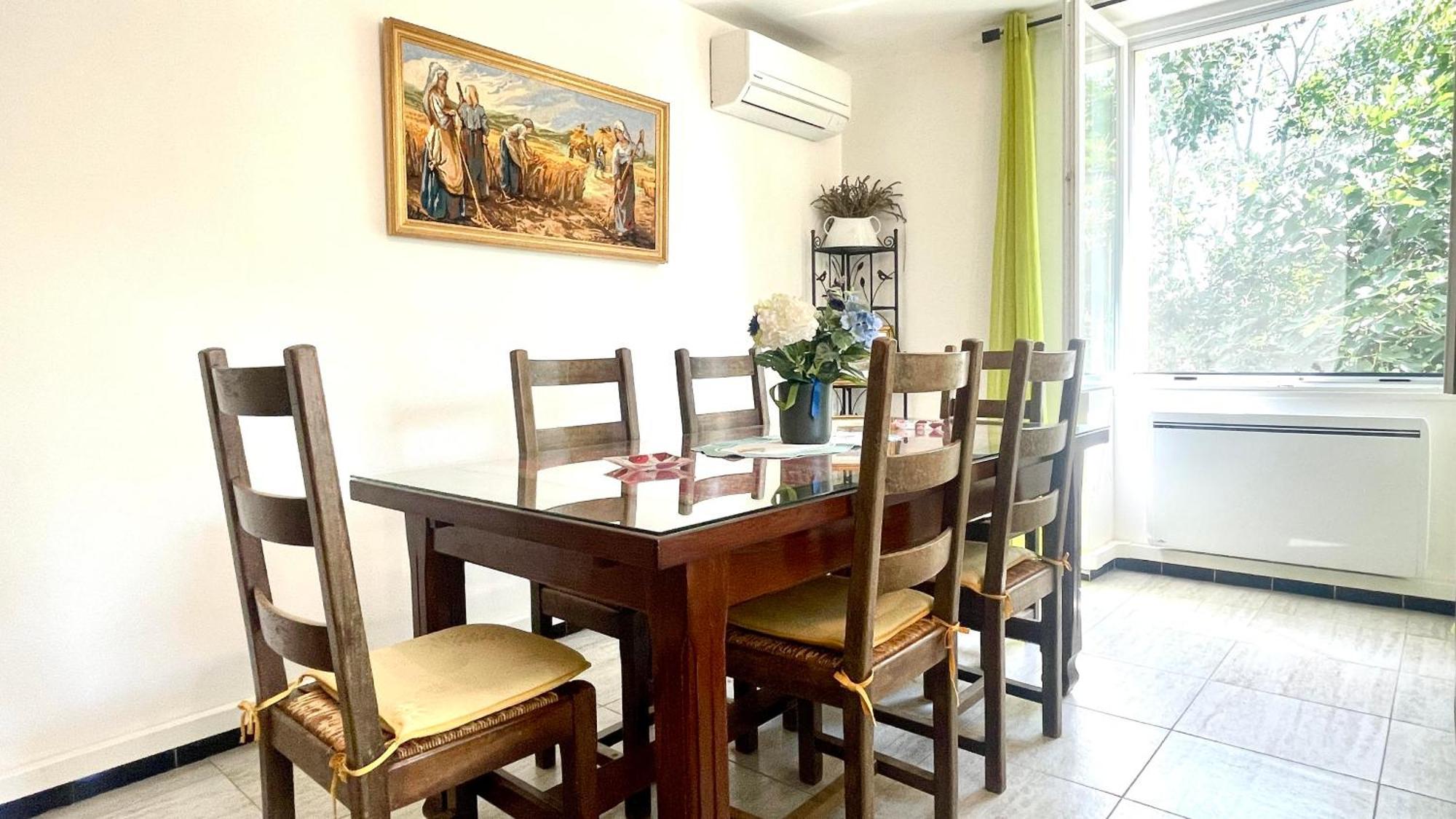 Rendez-Vous Avec Les Cigales - Gite 6 Personnes 100M2 - Piscine Privee - Climatisation Cheval-Blanc Ngoại thất bức ảnh